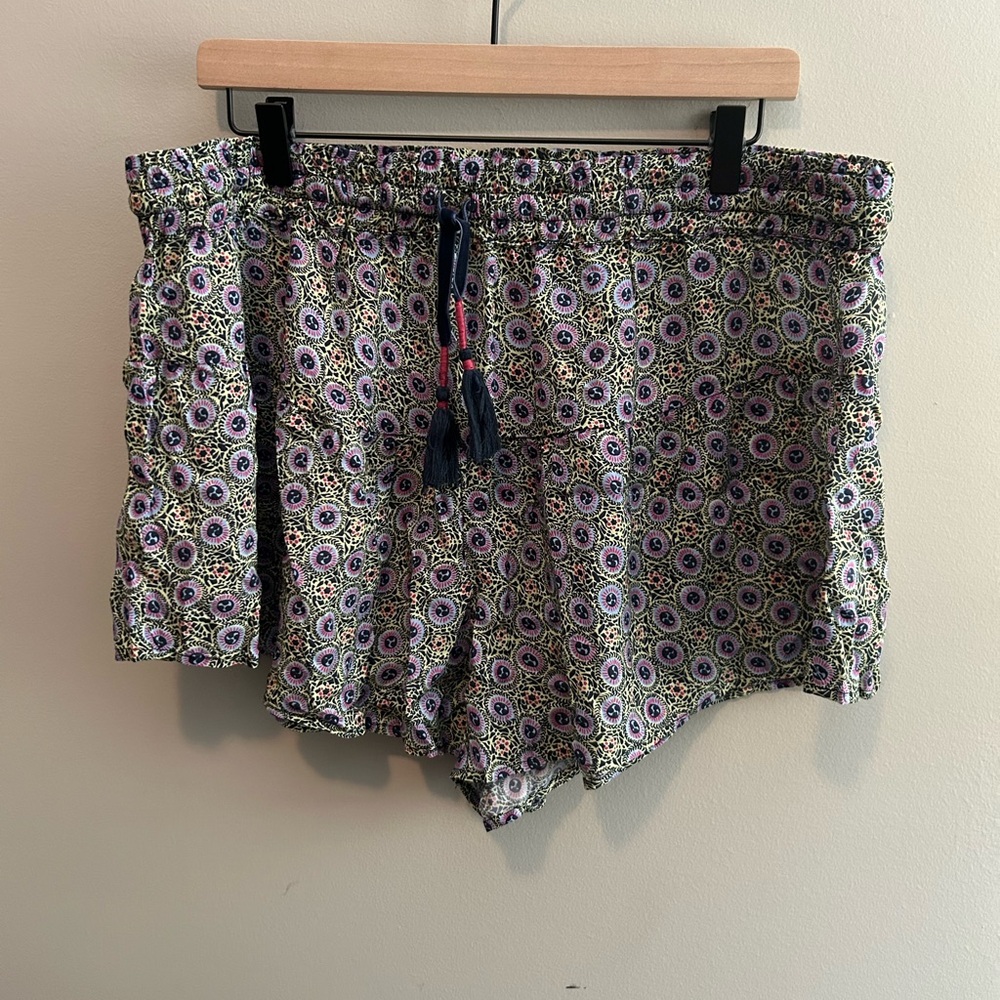 NWOT Anthropologie abstract ruffles lounge shorts